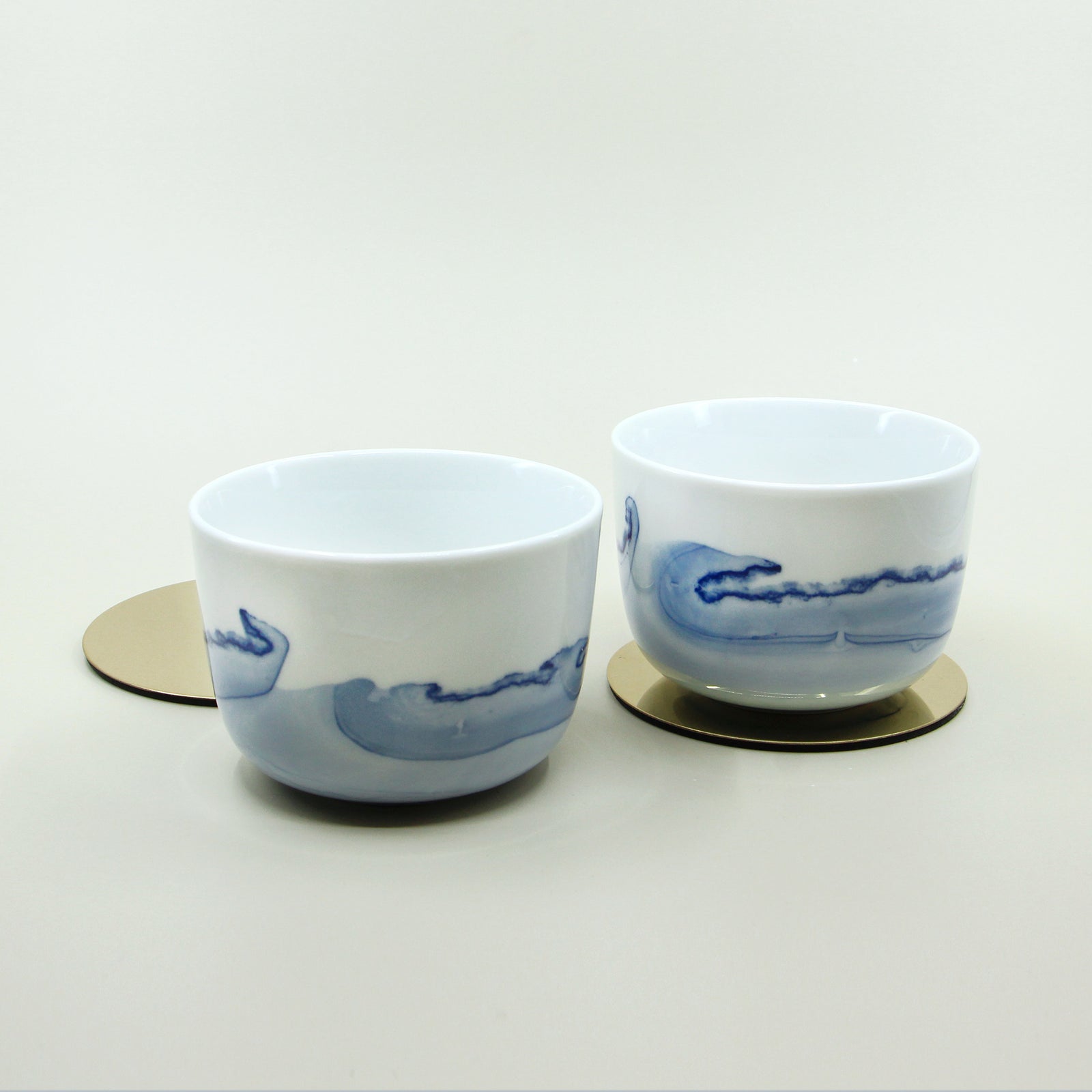 Porzellanbecher Cappuccino glasiert - 4 Farben von Anna Badur bei Wilhelm die 3.