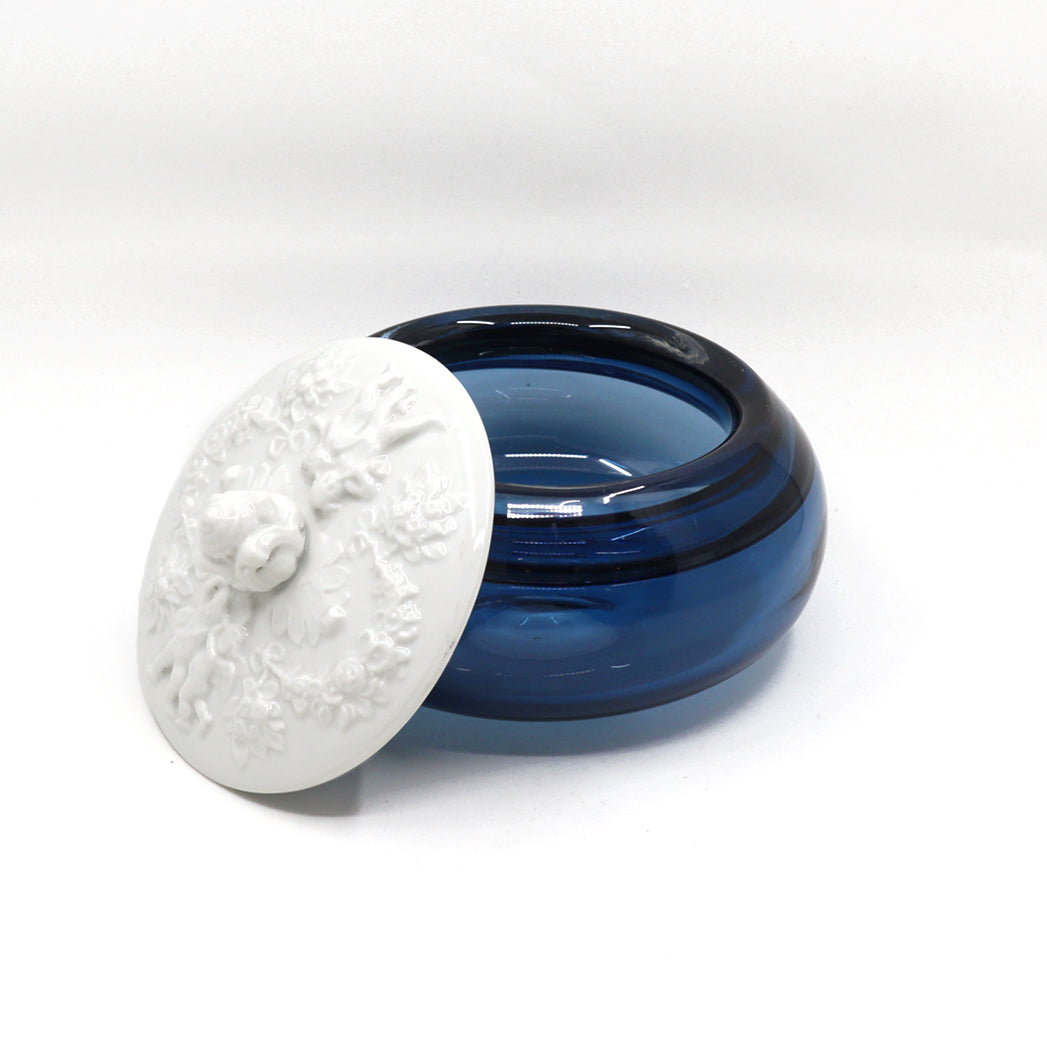 große Glasdose blau von Karina Wendt bei Wilhelm die 3.