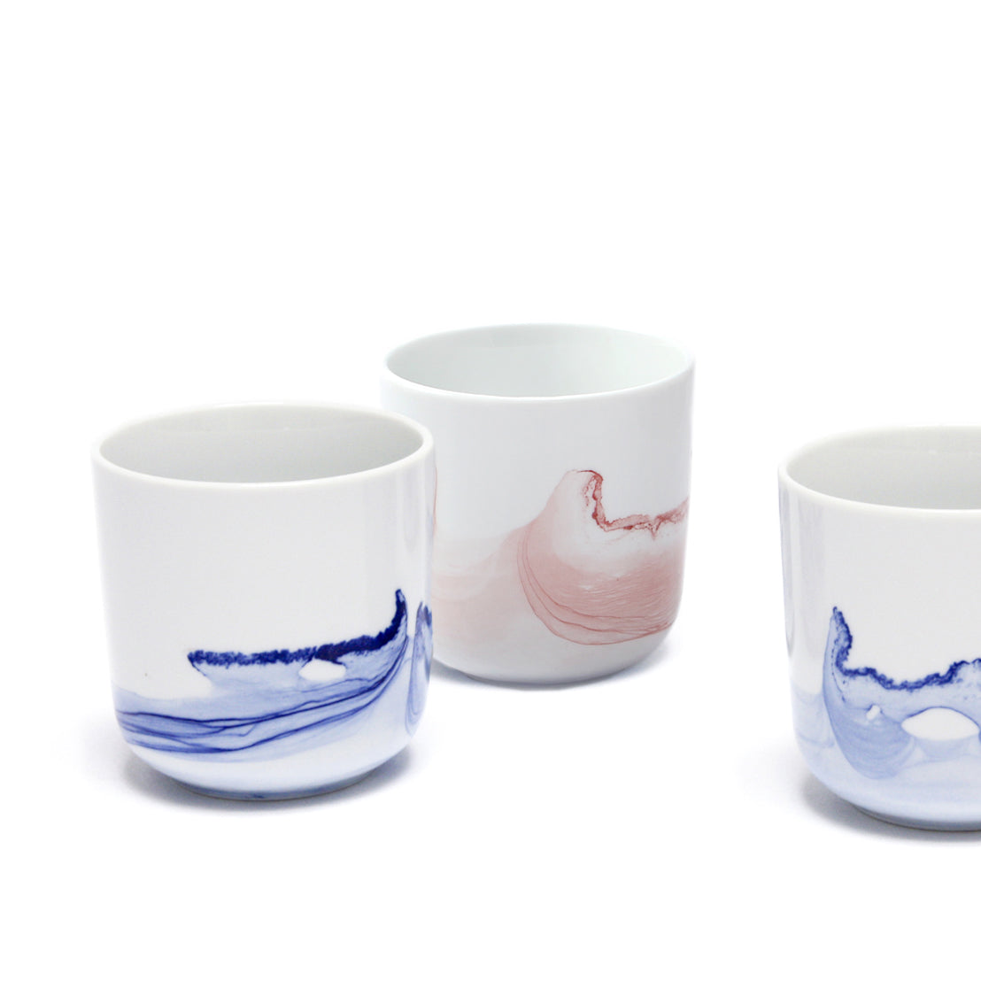 Porzellanbecher groß glasiert - 4 Farben von Anna Badur bei Wilhelm die 3.