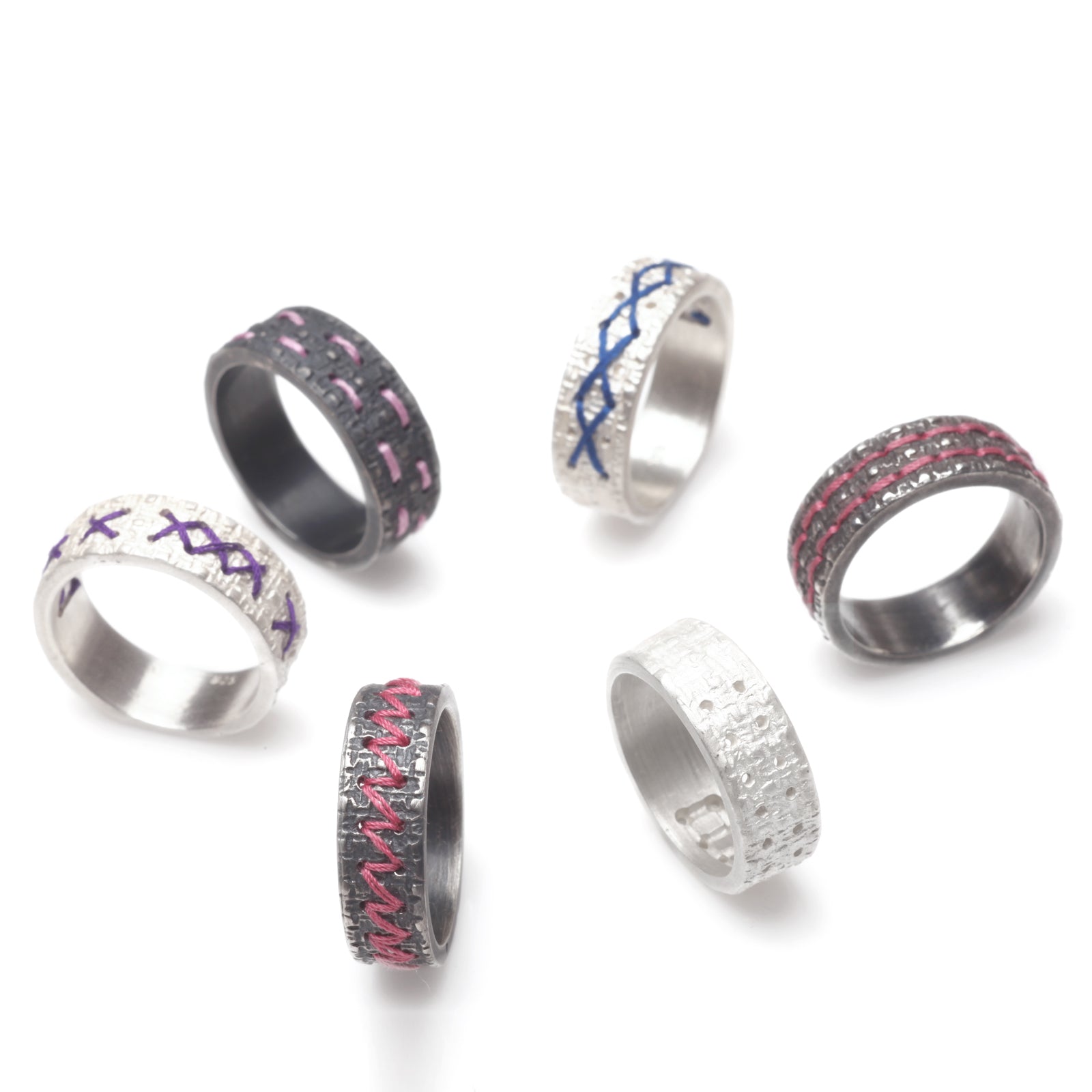 Stick-Ring schmal Silber von Bettina Götsch bei Wilhelm die 3.